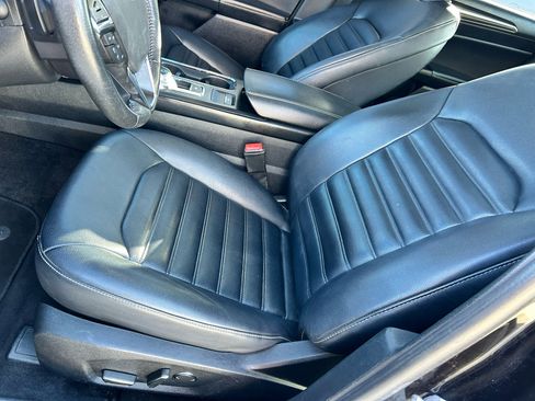 Used 2019 Ford Fusion SEL image 7