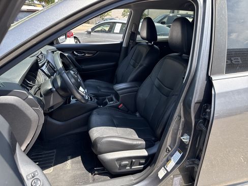 Used 2018 Nissan Rogue SL AWD/4WD image 15
