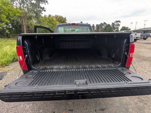 Used 2009 Chevrolet Silverado 1500 W/T RWD image 14