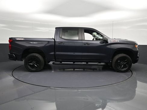 Used 2024 Chevrolet Silverado 1500 Custom Trail Boss AWD/4WD image 4