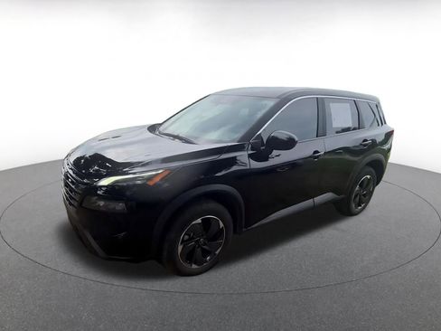 Used 2025 Nissan Rogue SV AWD/4WD image 8