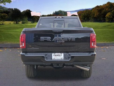 New 2026 RAM 2500 Laramie AWD/4WD image 4