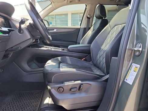 Used 2026 Volkswagen Atlas SEL Premium R-Line image 19