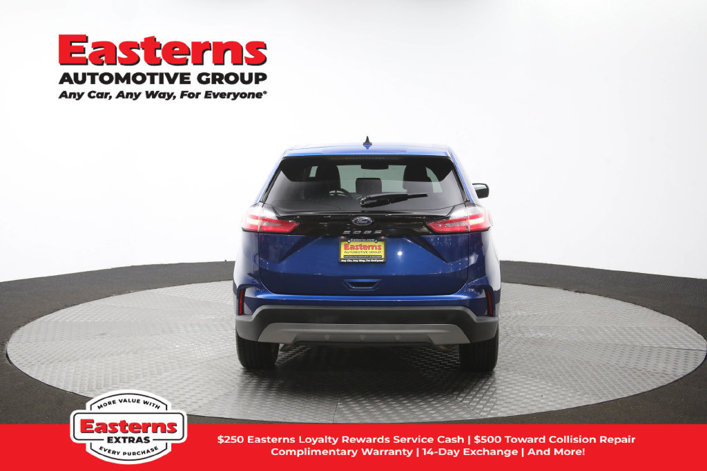 Used 2021 Ford Edge SEL AWD/4WD image 36