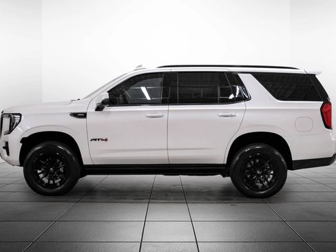 Used 2023 GMC Yukon AT4 w/ AT4 Premium Package AWD/4WD image 13