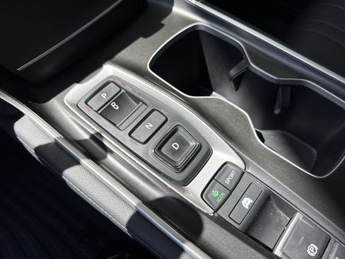Used 2019 Honda Accord Touring image 26