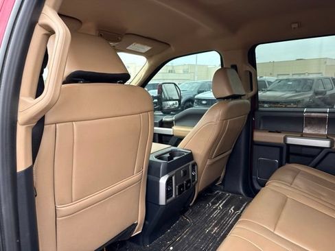 Used 2022 Ford F350 Lariat w/ Lariat Ultimate Package AWD/4WD image 24