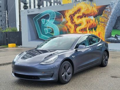 Used 2018 Tesla Model 3 Long Range
