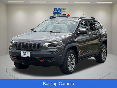Used 2021 Jeep Cherokee Trailhawk w/ Sun, Sound & Nav Group AWD/4WD image 3