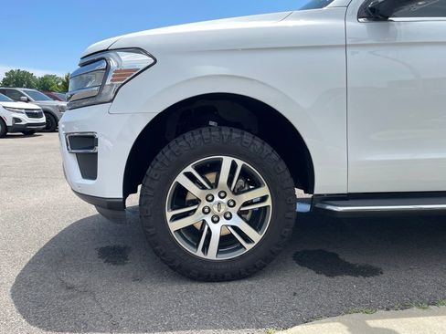Used 2022 Ford Expedition Limited AWD/4WD image 29