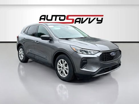 Used 2023 Ford Escape Active FWD image 1