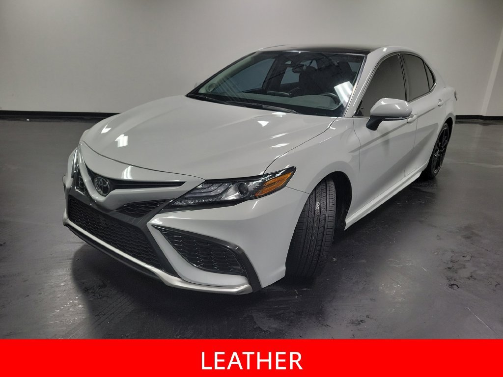 Used 2023 Toyota Camry XSE w/ Navigation Package FWD image 4
