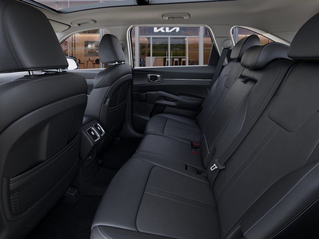 New 2026 Kia Sorento S w/ S Panoramic Sunroof Package FWD image 18