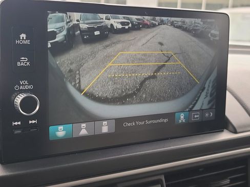 Certified 2023 Honda Pilot Touring image 28