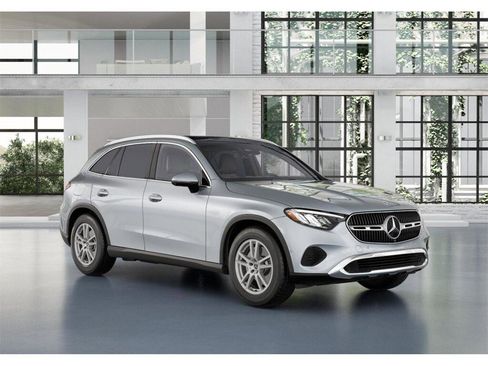 New 2026 Mercedes-Benz GLC 300 4MATIC image 11