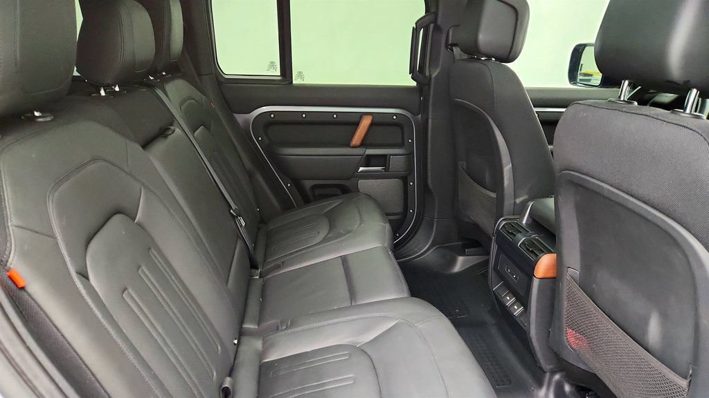 Used 2023 Land Rover Defender 110 X AWD/4WD image 25