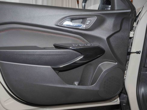 New 2026 Chevrolet Trax RS w/ Driver Confidence Package image 7