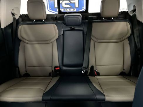 New 2025 Ford Maverick Lariat w/ 4K Tow Package image 23