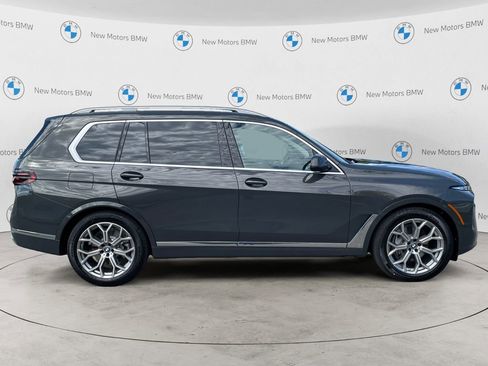 New 2026 BMW X7 xDrive40i image 6