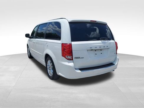 Used 2016 Dodge Grand Caravan SXT FWD image 6