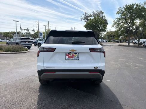 New 2026 Chevrolet Equinox LT w/ Safety and Technology Package FWD image 10