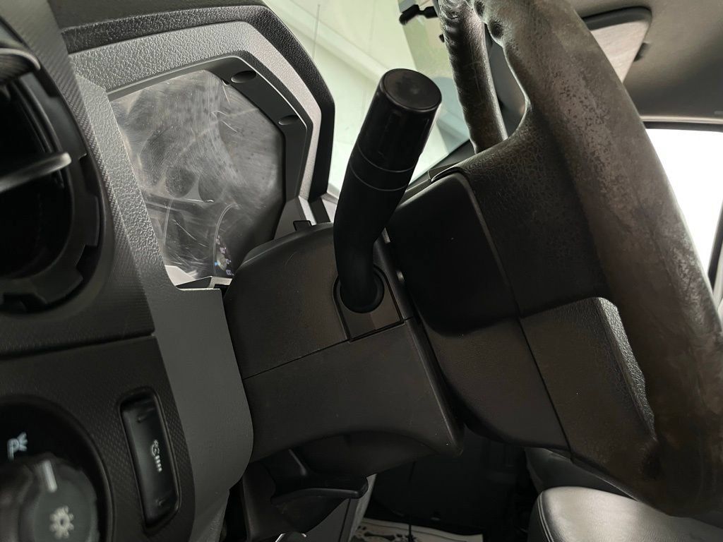 Used 2016 Ford F250 XL RWD image 17