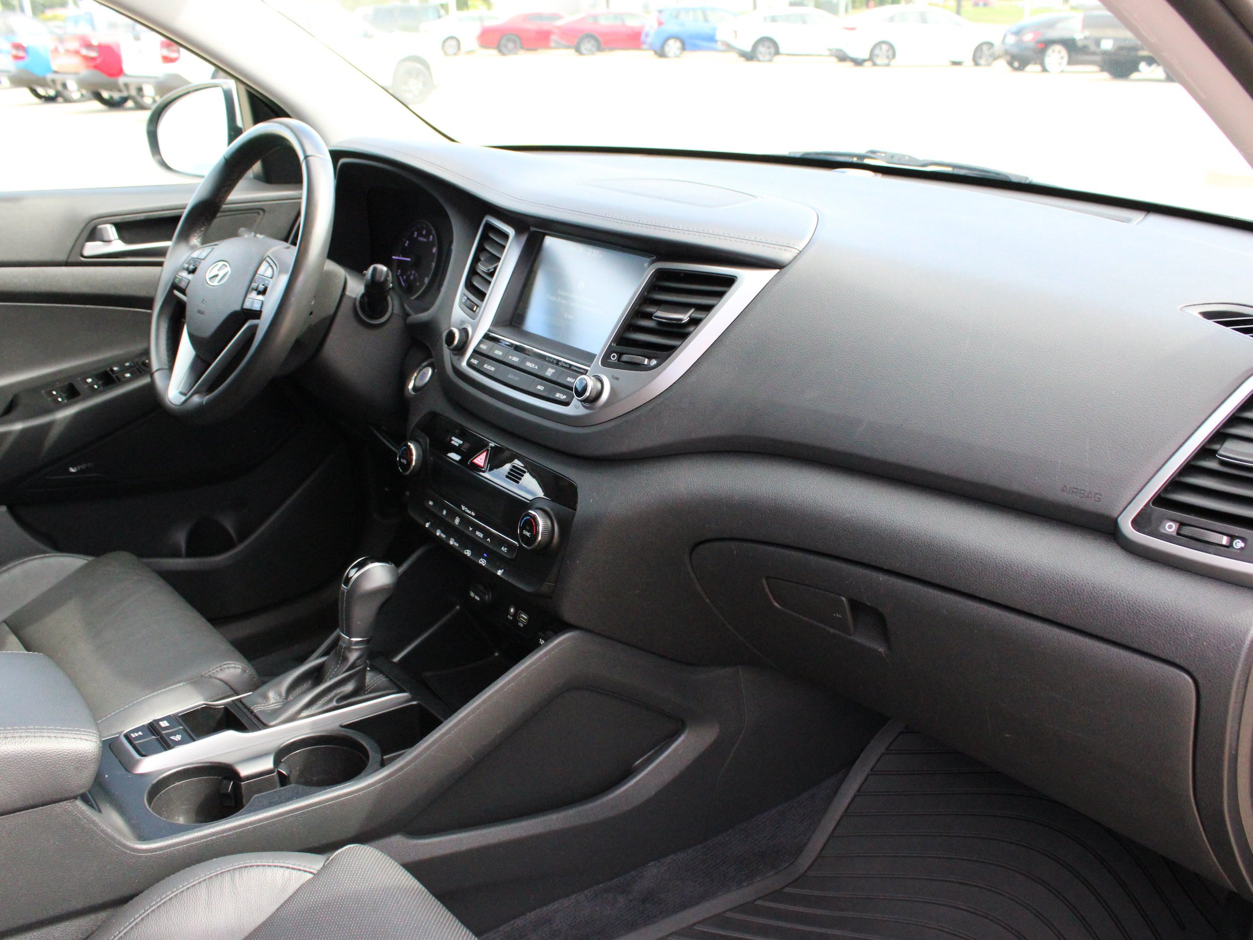 Used 2017 Hyundai Tucson SE Plus AWD/4WD image 36