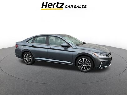 Used 2025 Volkswagen Jetta SE