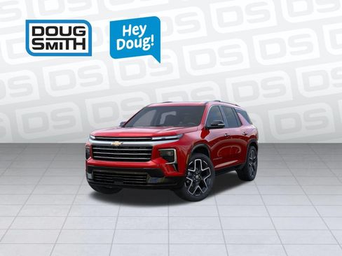 New 2026 Chevrolet Traverse High Country w/ LPO, Floor Liner Package AWD/4WD image 8