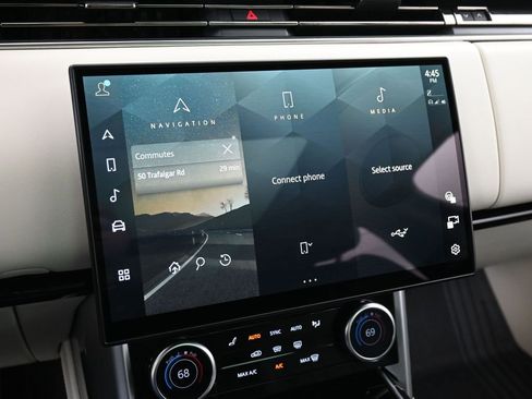 Used 2023 Land Rover Range Rover Autobiography image 23