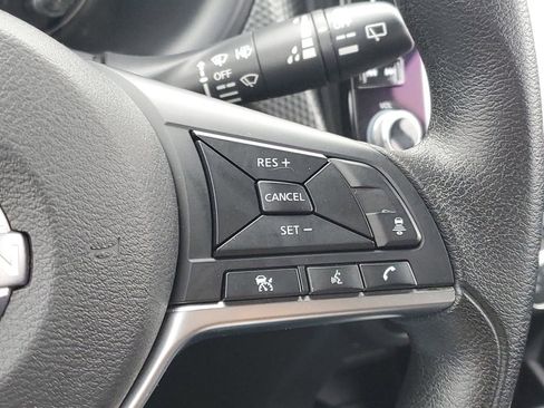 Used 2023 Nissan Kicks SV image 13