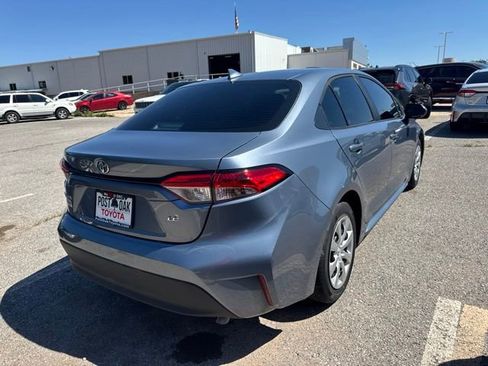 Used 2023 Toyota Corolla LE FWD image 7