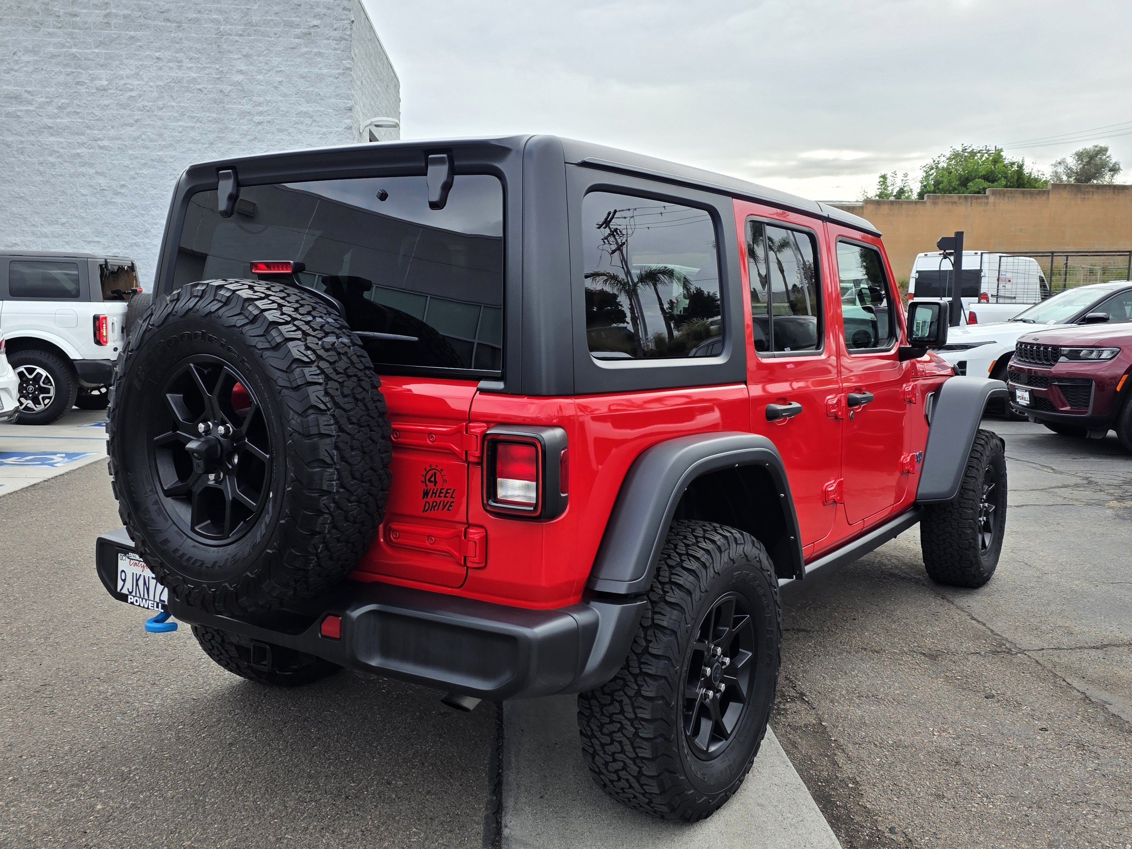 Certified 2024 Jeep Wrangler Unlimited AWD/4WD image 5