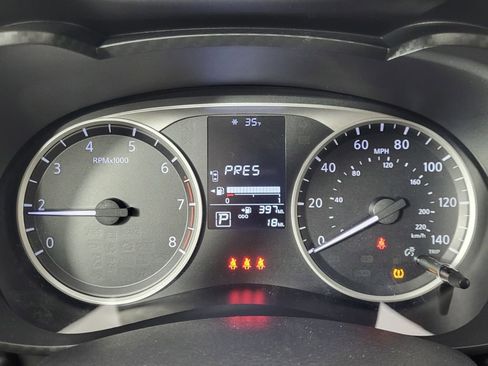 New 2025 Nissan Versa S w/ S Plus Package FWD image 7