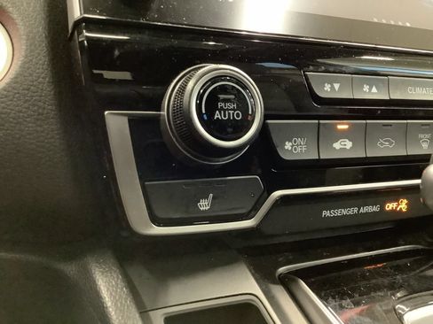 Used 2019 Honda CR-V EX image 10