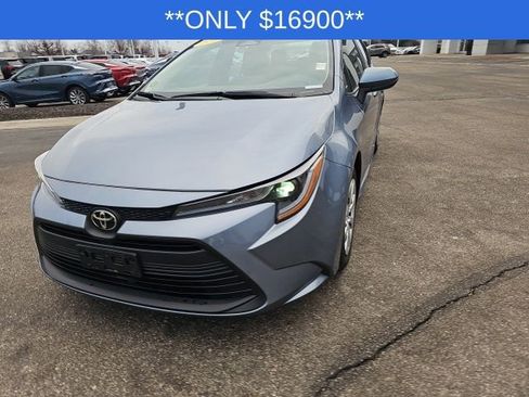 Used 2024 Toyota Corolla LE image 5