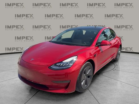 Used 2022 Tesla Model 3 Long Range image 1
