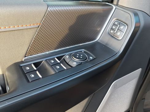 Used 2025 Ford F150 Raptor image 11