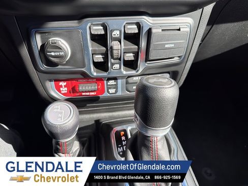 Used 2021 Jeep Wrangler Unlimited Rubicon image 11