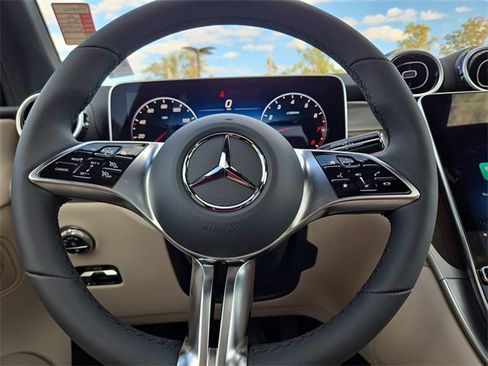 New 2026 Mercedes-Benz GLC 300 4MATIC image 16