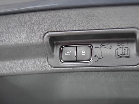 Used 2021 Ford Explorer Limited w/ Equipment Group 301A image 49