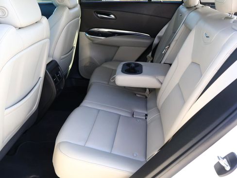 Used 2023 Cadillac XT4 Luxury image 23