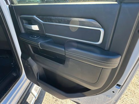 Used 2024 RAM 2500 Big Horn image 20