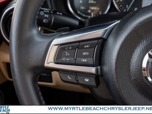 Used 2019 MAZDA MX-5 Miata RF Grand Touring image 25