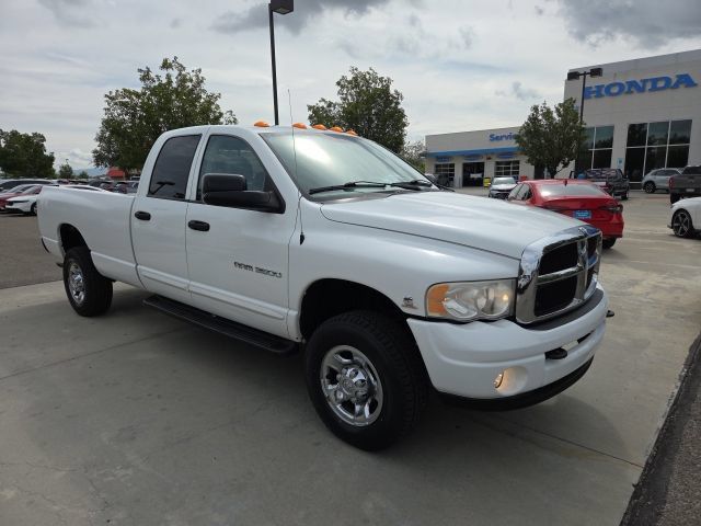 Used 2004 Dodge Ram 3500 Truck ST w/ Trailer Tow Group AWD/4WD image 3