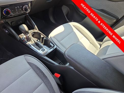 Used 2024 Chevrolet TrailBlazer LT w/ LT Cold Weather Package FWD image 25