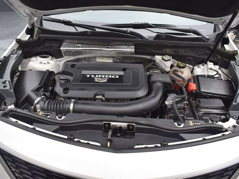 Used 2020 Cadillac XT4 Premium Luxury FWD image 29