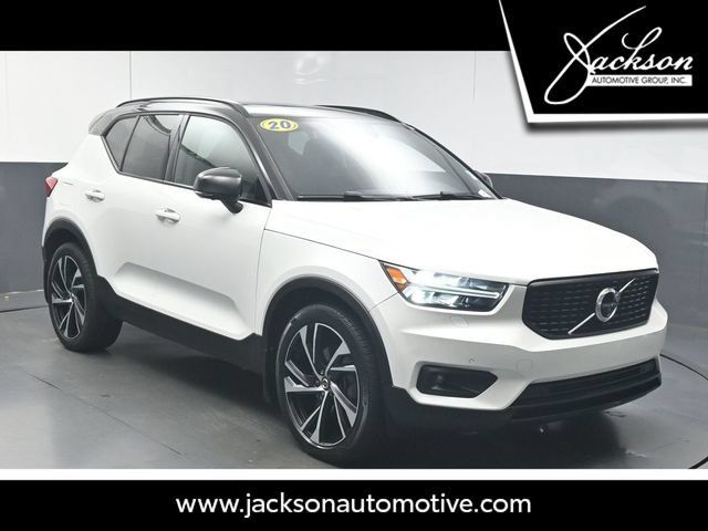 Used 2020 Volvo XC40 T5 R-Design w/ Protection Package AWD/4WD image 1