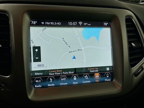 Used 2018 Jeep Compass Latitude w/ Popular Equipment Group image 22