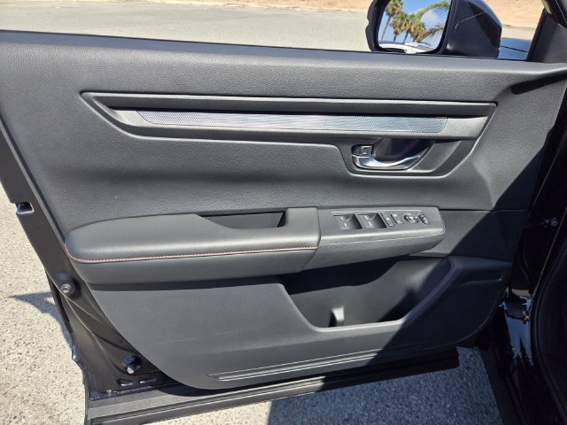 Used 2025 Honda CR-V Sport image 17